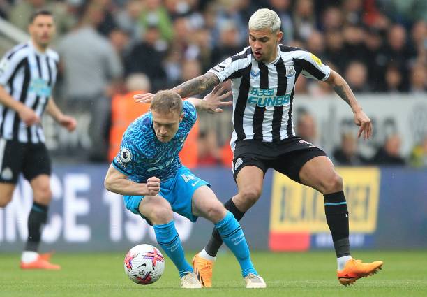 他既能充当 他既能充当